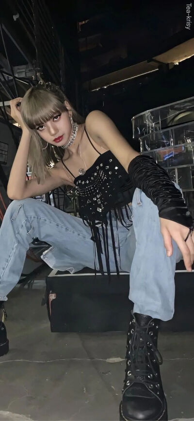 BLACKPINK LISA lalisa manobal