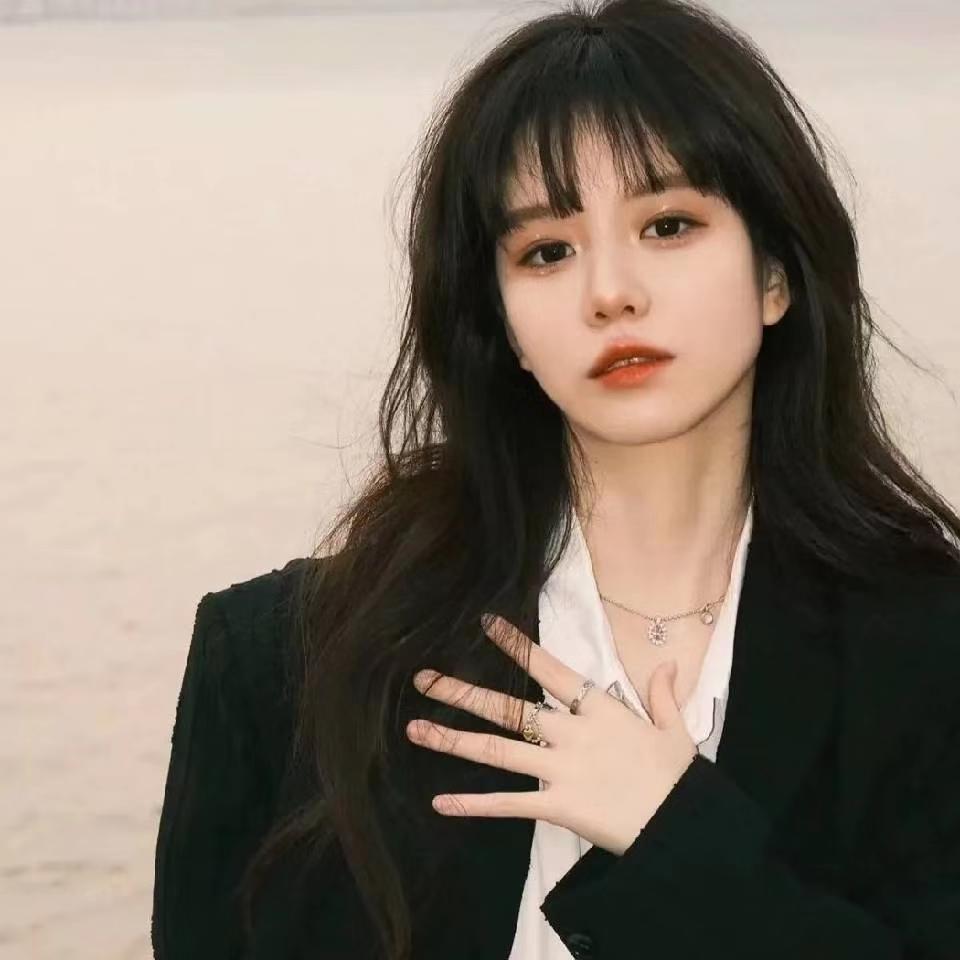 女头
二传@安额额额子