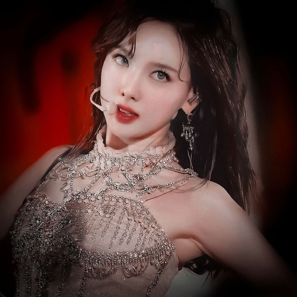 早上起床照镜子，我果然比陈献帅