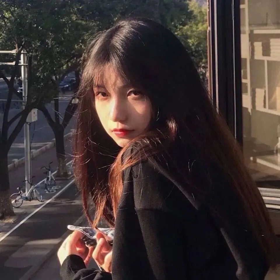 每天一个女头像，心情变得更灿烂