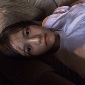 你站的方位跟我中间隔着泪