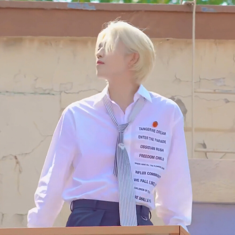 澈汉可二改丨许柒言
改d