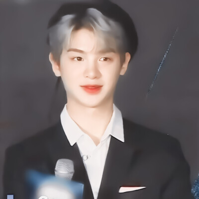 黄明昊Justin头像