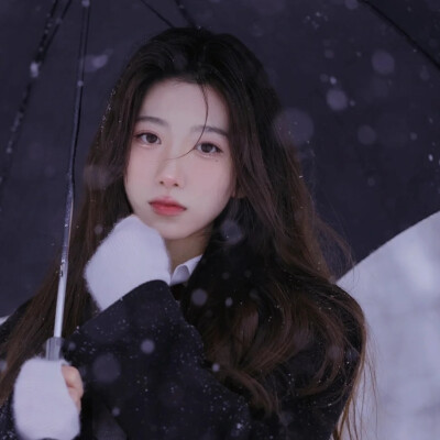 女头
cr.一半栗栗
二传注明

