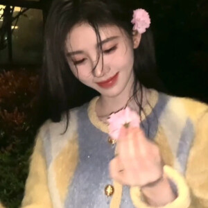 鞠婧祎