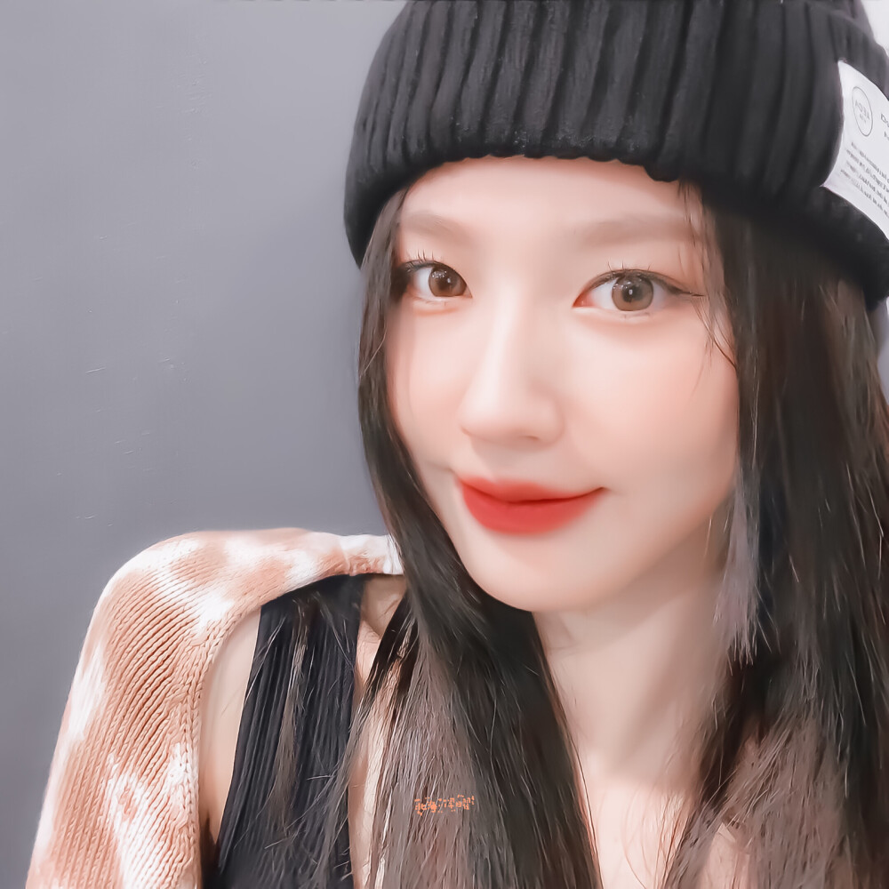 漂亮面面ᜊ•༝•ᜊ