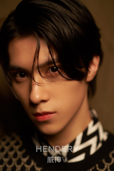 HENDERY Regular (理所当然)