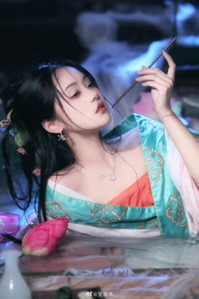 梦中仙女
cr@至春禾