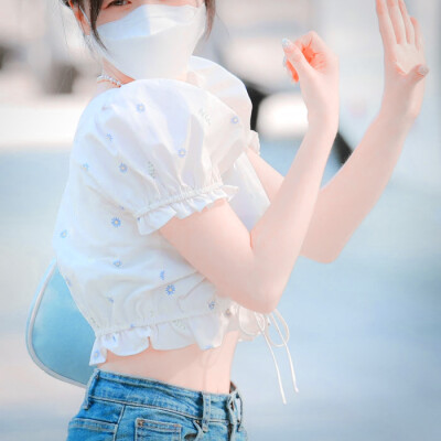 爱与美的Aphrodite。