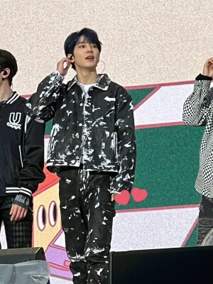 全圆佑