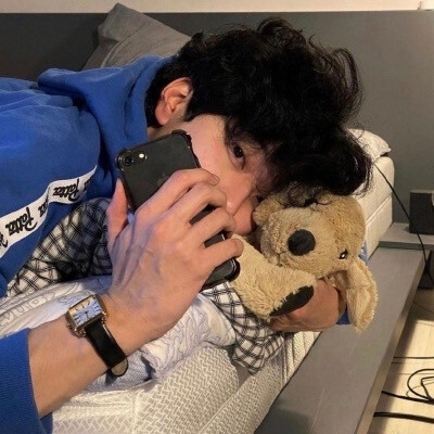 孤独像无人送粥的重感冒