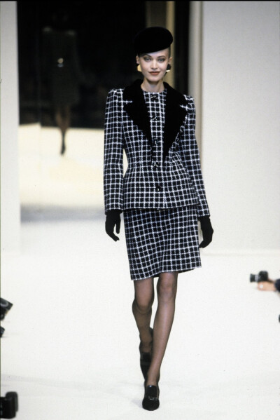 givenchy fall 1995 couture