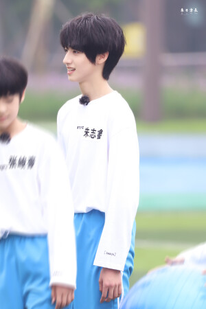 TF家族 朱志鑫 夏日运动会 cr.來日方長