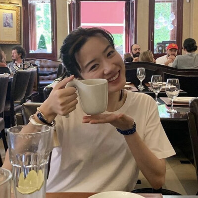 姐妹下午茶 咖啡女子