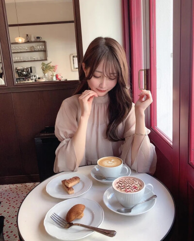 姐妹下午茶 咖啡女子