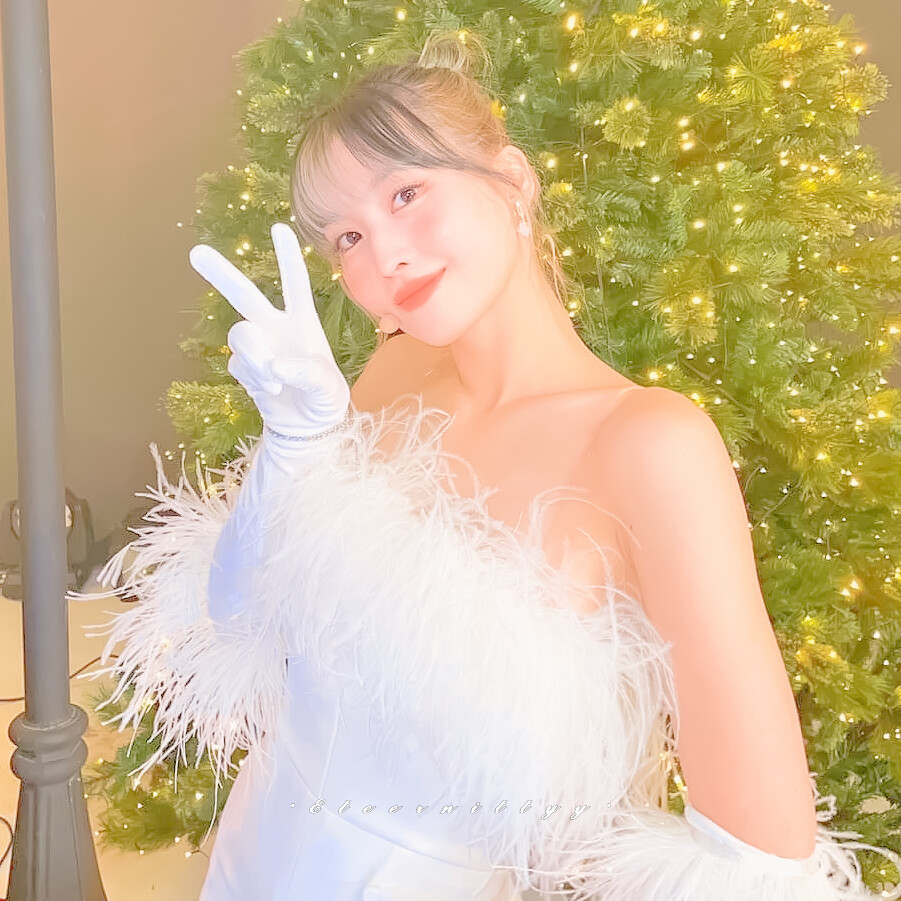 
 » "i'm gonna be a star！"…(摸摸脸)ᝰ
