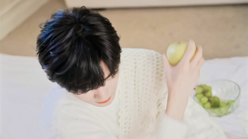 宋亚轩橙光素材