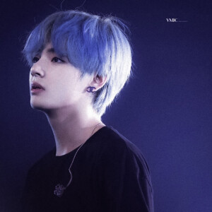 唯有你的光辉能像漫过山岭的薄雾

＃金泰亨