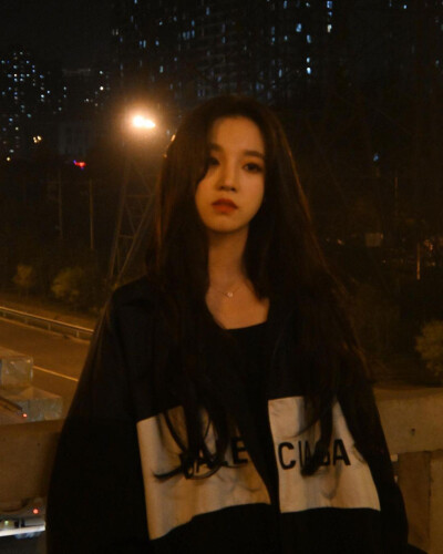 YUQI 宋雨琦