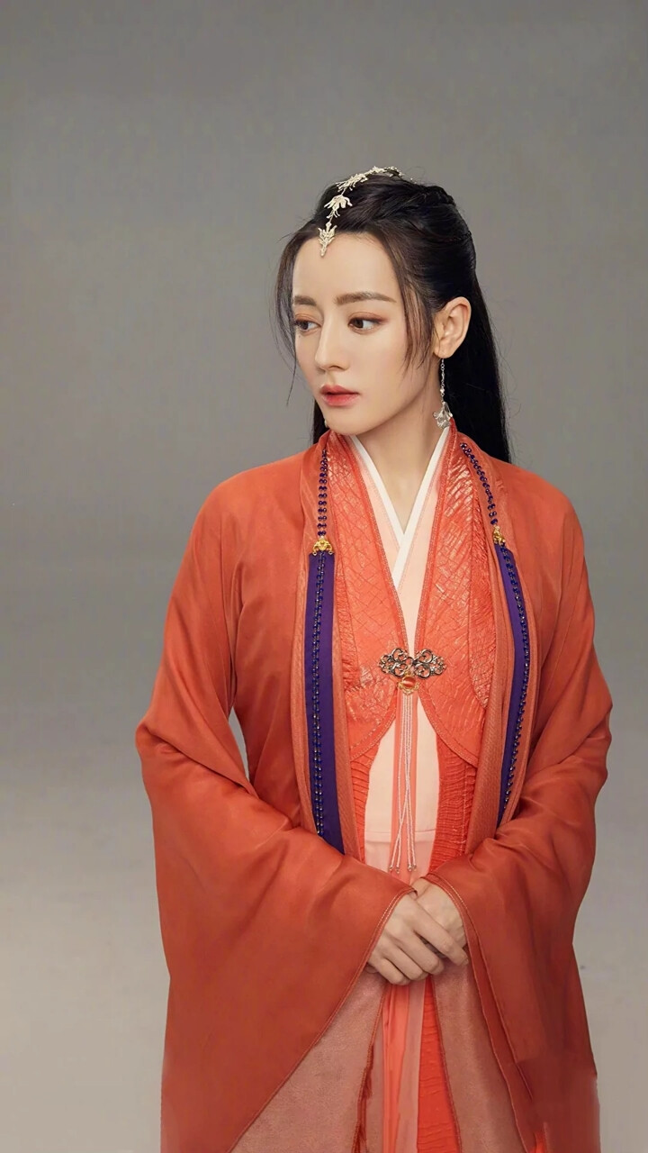 与君初相识