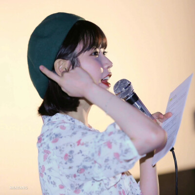 IU | 二十九岁的冬天
cr:砂糖收藏家