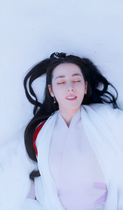 与君初相识