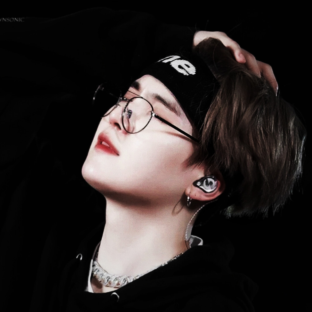 ·午后/慵懒的猫·
cr.DTownsonic_SUGA