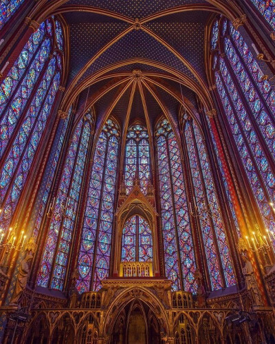 法国 巴黎 Cité 西岱岛 La Sainte-Chapelle 圣礼拜堂 哥德式 
