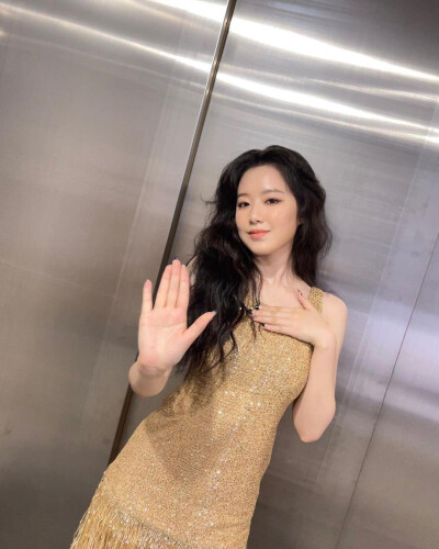 SHUHUA 叶舒华