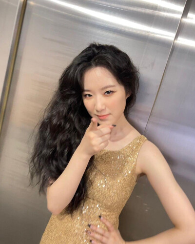 SHUHUA 叶舒华