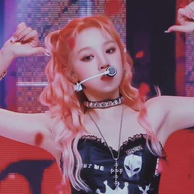 “可以做你的独一无二的玫瑰小姐吗？”
-宋雨琦
原截dt周悦，二传注明姜皖稚