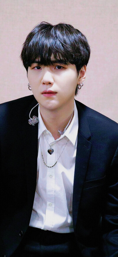 SUGA