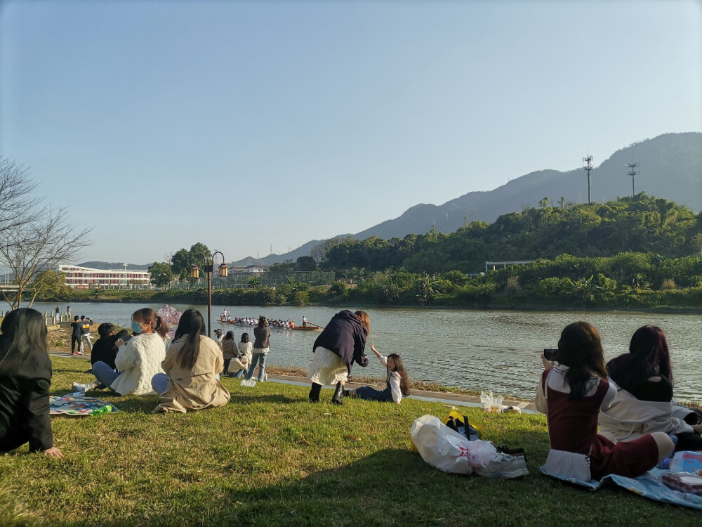 四月野餐