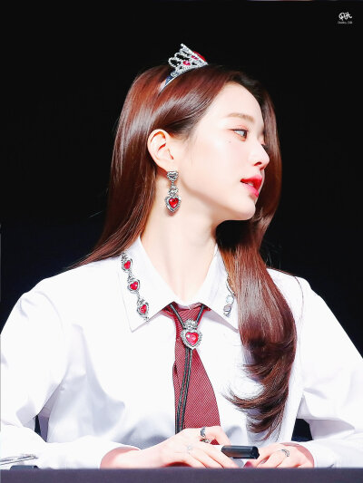 张元英
cr.‪‪Dubba_DD‬