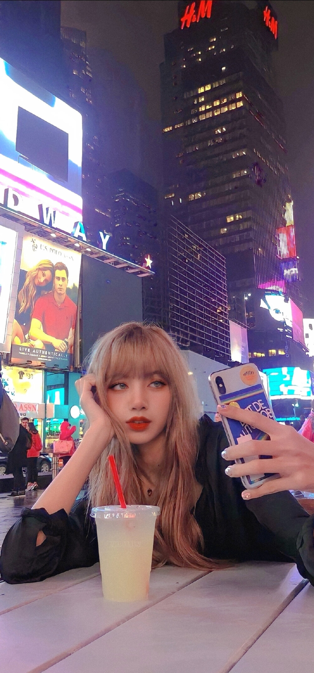 LISA
喜欢的歌慢慢听 喜欢的事慢慢做 喜欢的生活 好好努力"