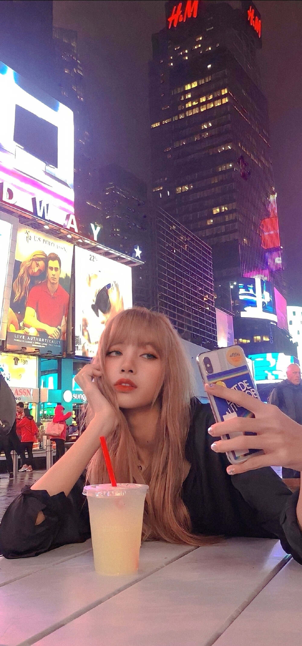 LISA
喜欢的歌慢慢听 喜欢的事慢慢做 喜欢的生活 好好努力"