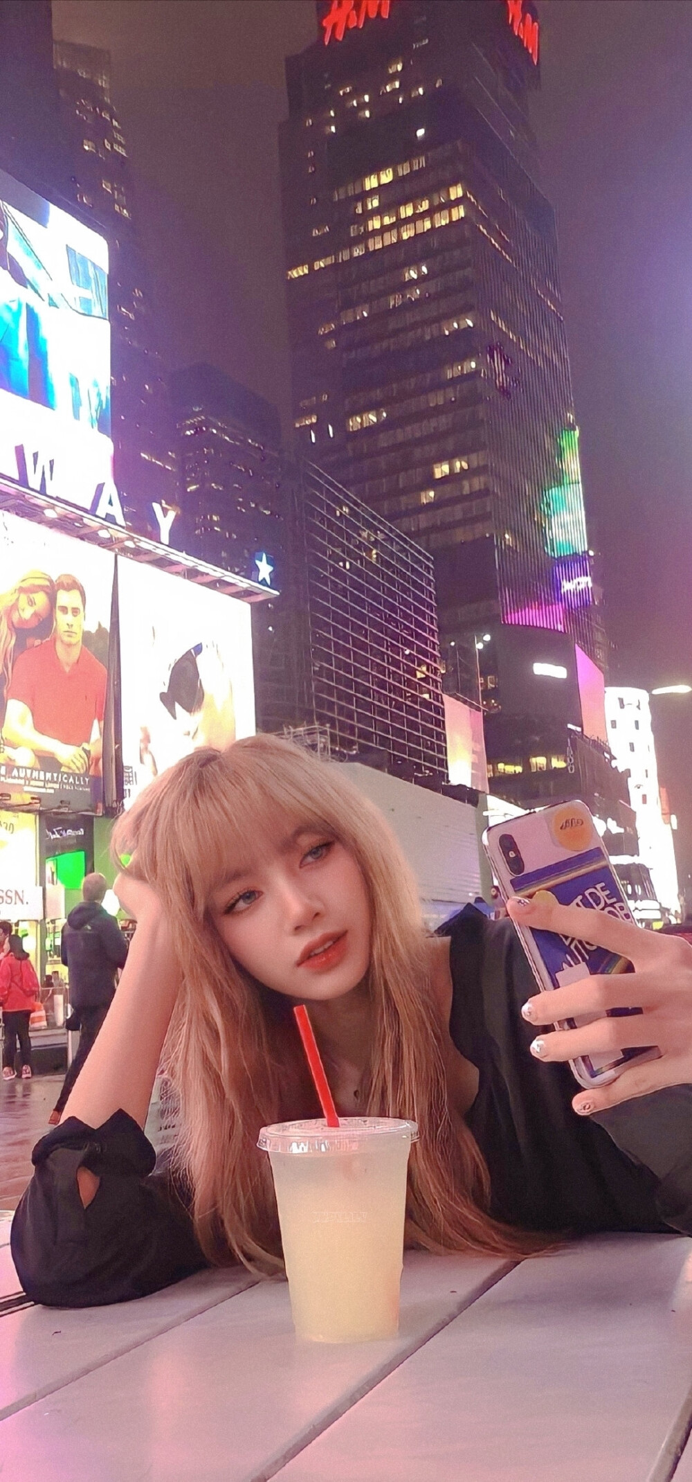 LISA
喜欢的歌慢慢听 喜欢的事慢慢做 喜欢的生活 好好努力"