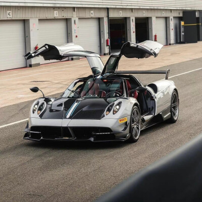 Pagani Huayra