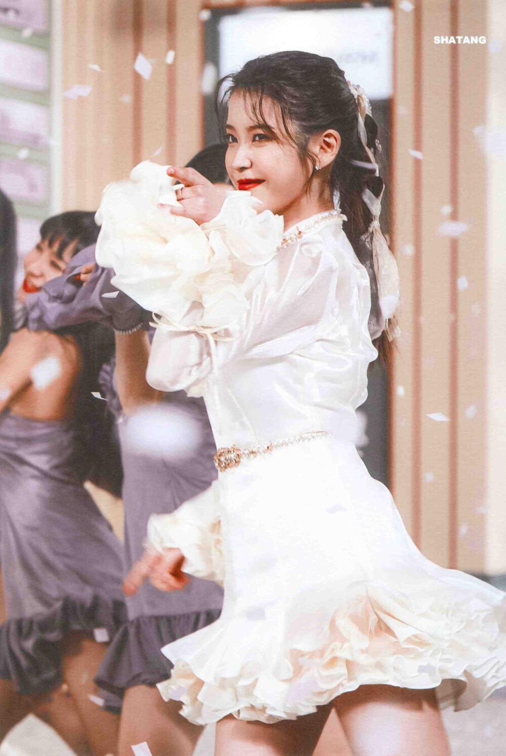 IU | 二十九岁的冬天
cr:砂糖收藏家