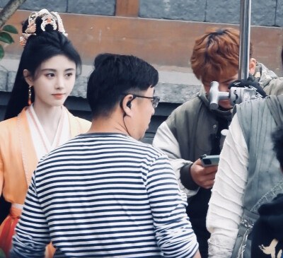 新鲜的橙色纱纱 好好看啊！