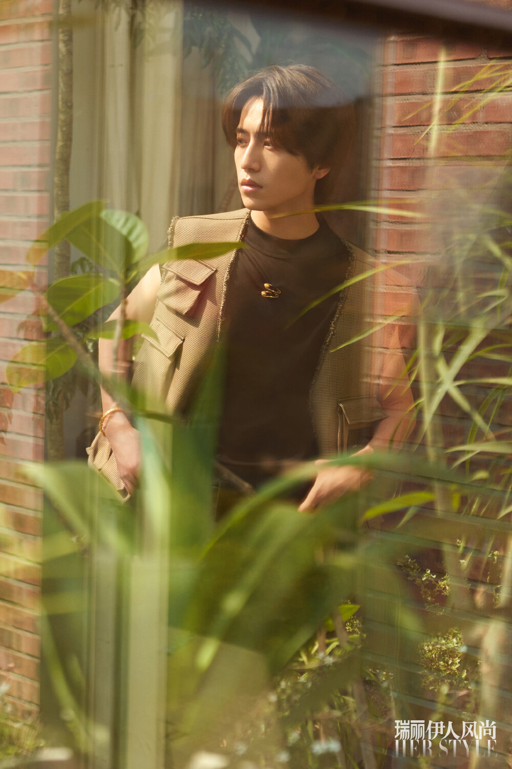 into1伯远瑞丽杂志