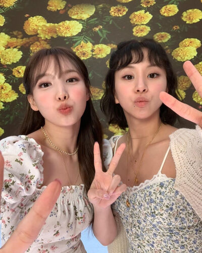 林娜琏&孙彩瑛