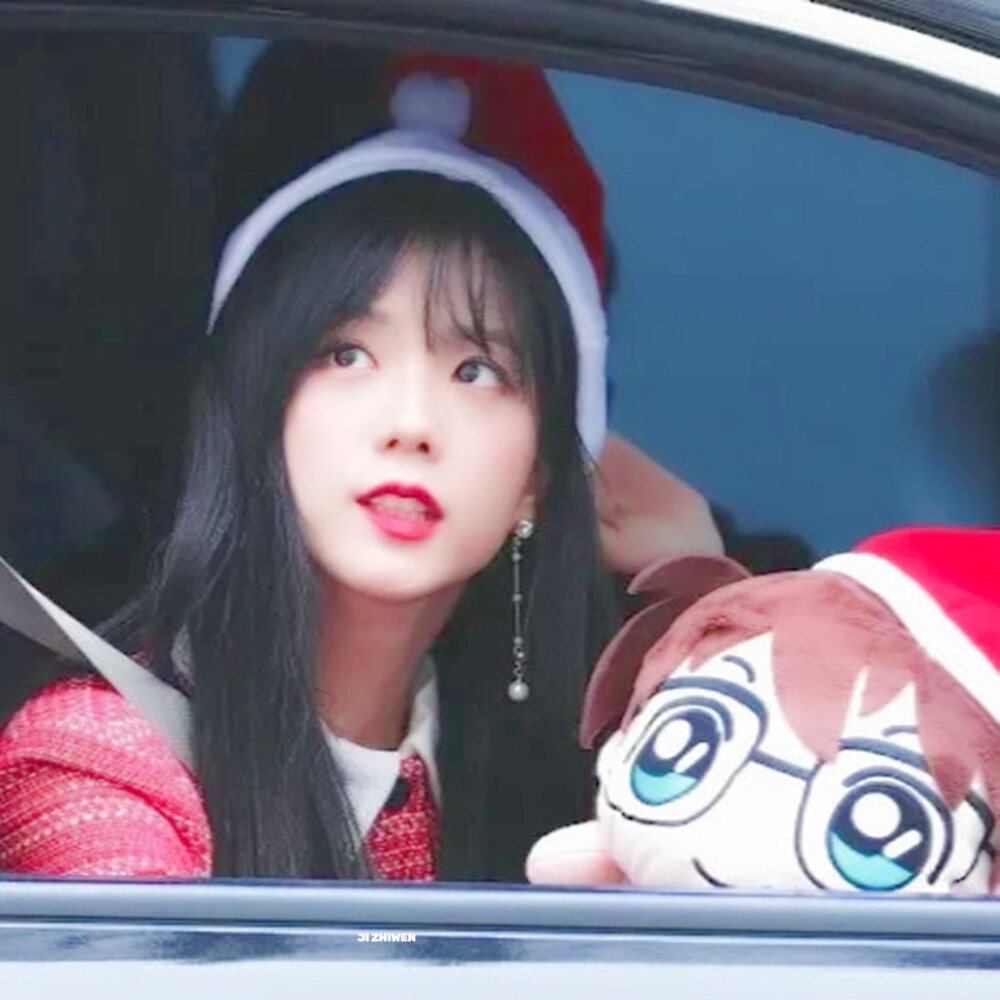 金智秀jisoo
chudot_js