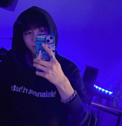 twt:@traineeatwt woochan