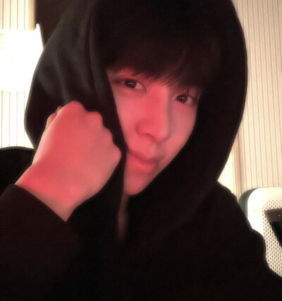 twt:@traineeatwt woochan