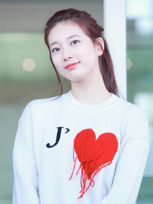 秀智

好喜欢这一天的图