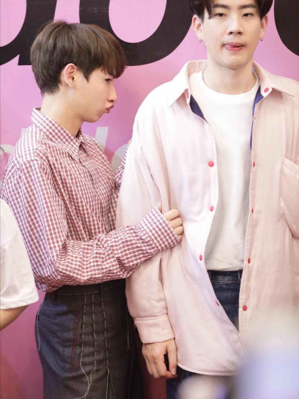 他泰┃offgun
图源网络，侵删
仅上传记录收藏