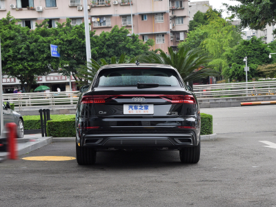 奥迪Q8(SUV)