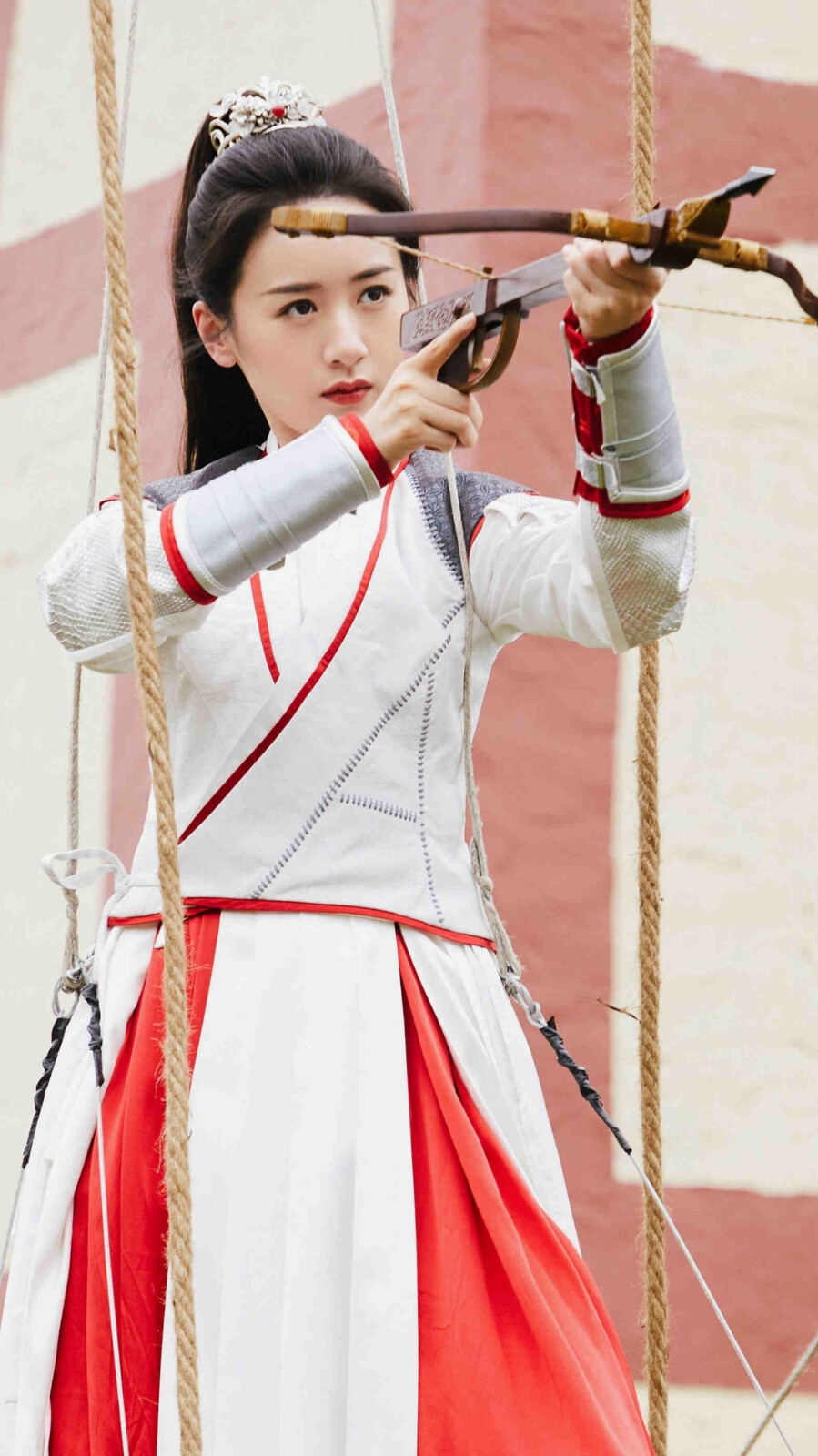 祝卿好 刘泠 袁冰妍