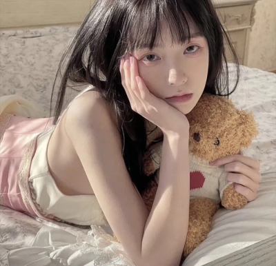 女头
二传@安额额额子